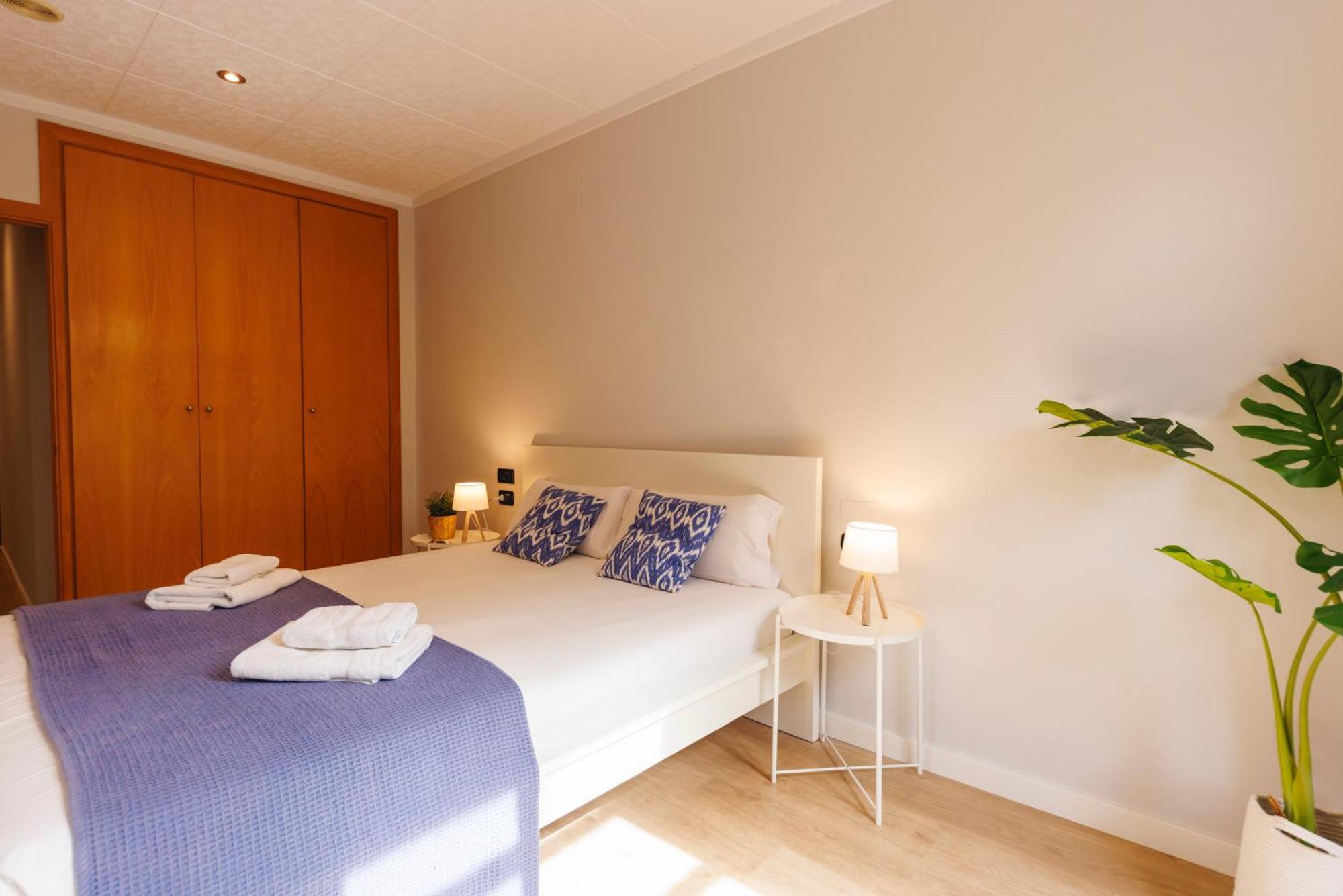 Bravissimo Apartaments Mora 4 Girona Kültér fotó