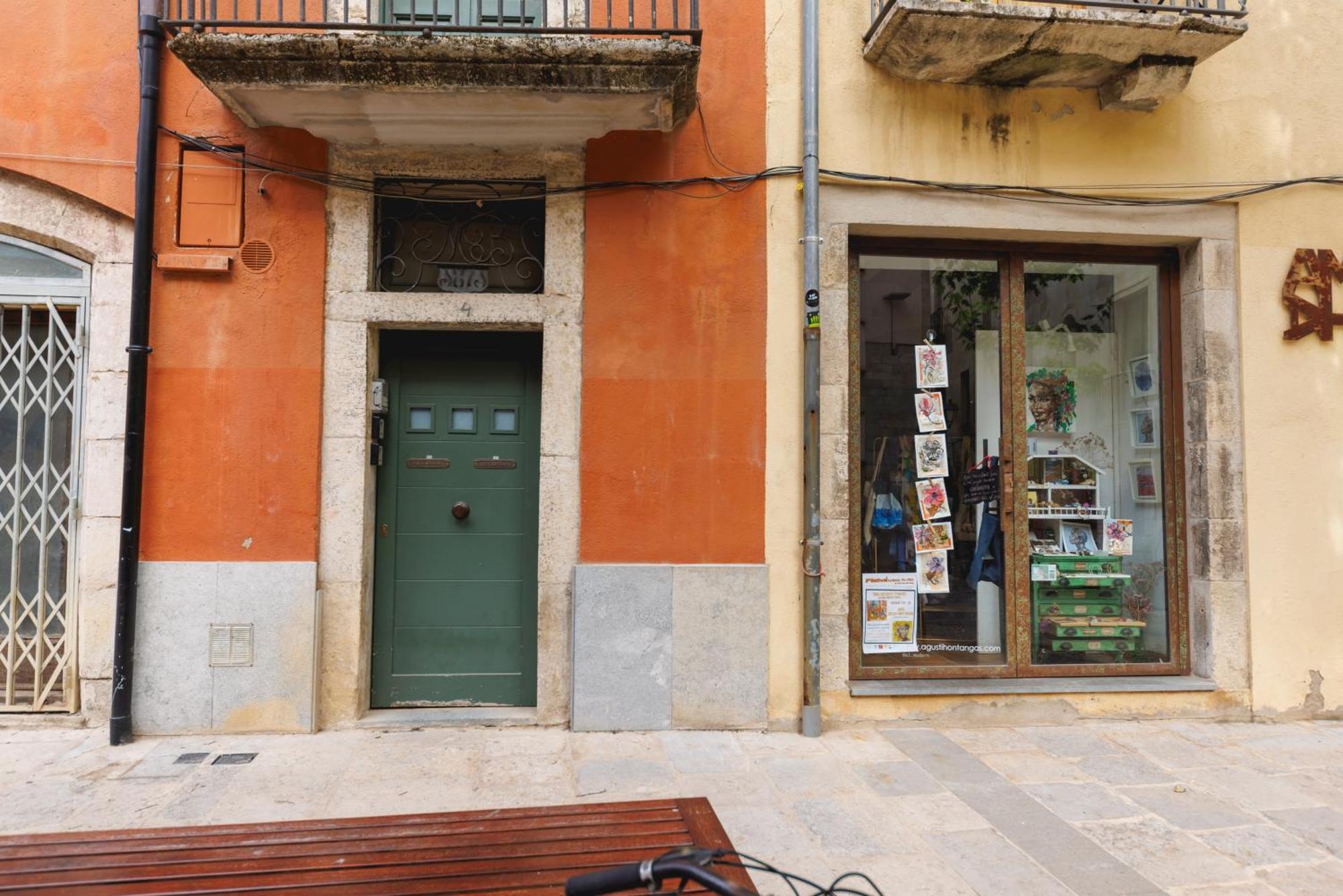 Bravissimo Apartaments Mora 4 Girona Kültér fotó