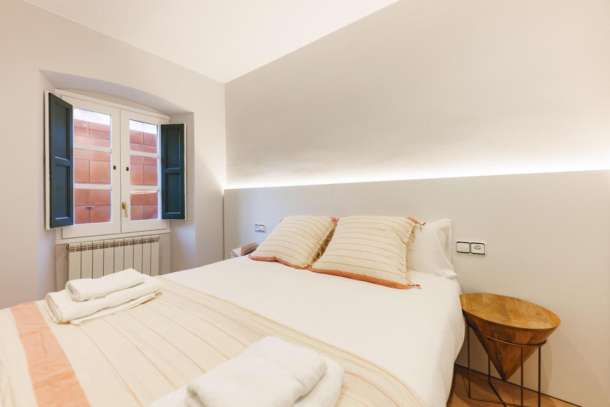 Bravissimo Apartaments Mora 4 Girona Kültér fotó