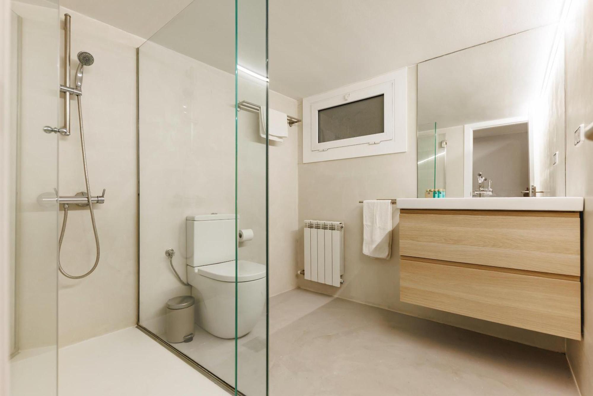 Bravissimo Apartaments Mora 4 Girona Kültér fotó